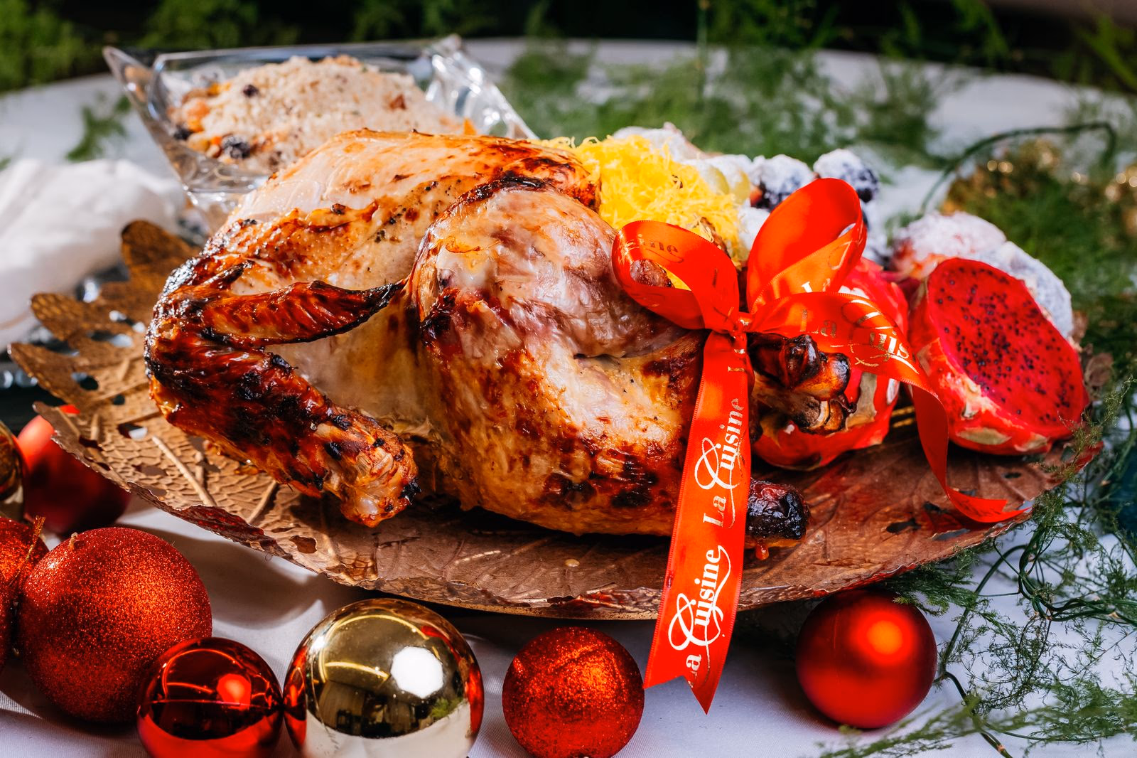 Peru ao Próprio Molho com Farofa Rica