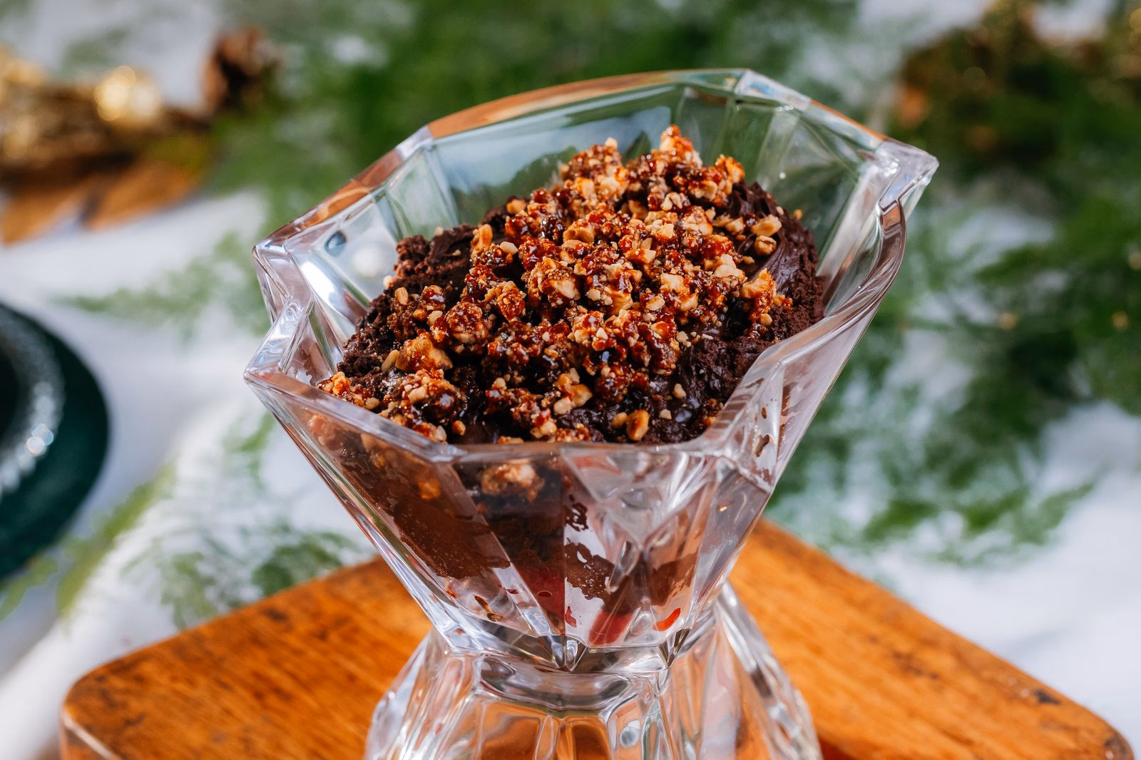 Mousse de Chocolate com Praliné de Castanhas Caramelizadas