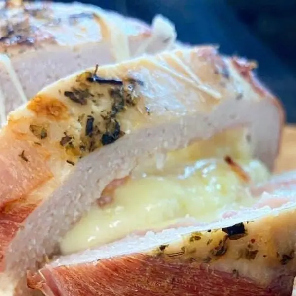 Rocambole de Frango Recheado