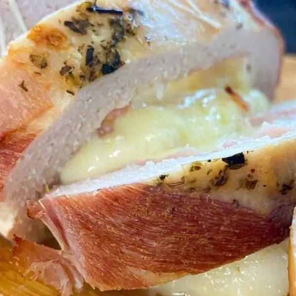 Combo 07-Rocambole Recheado de Frango, Feijão Tropeiro, Batata com Ervas e Arroz