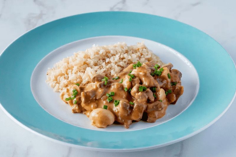 Strogonoff de carne fit com arroz 