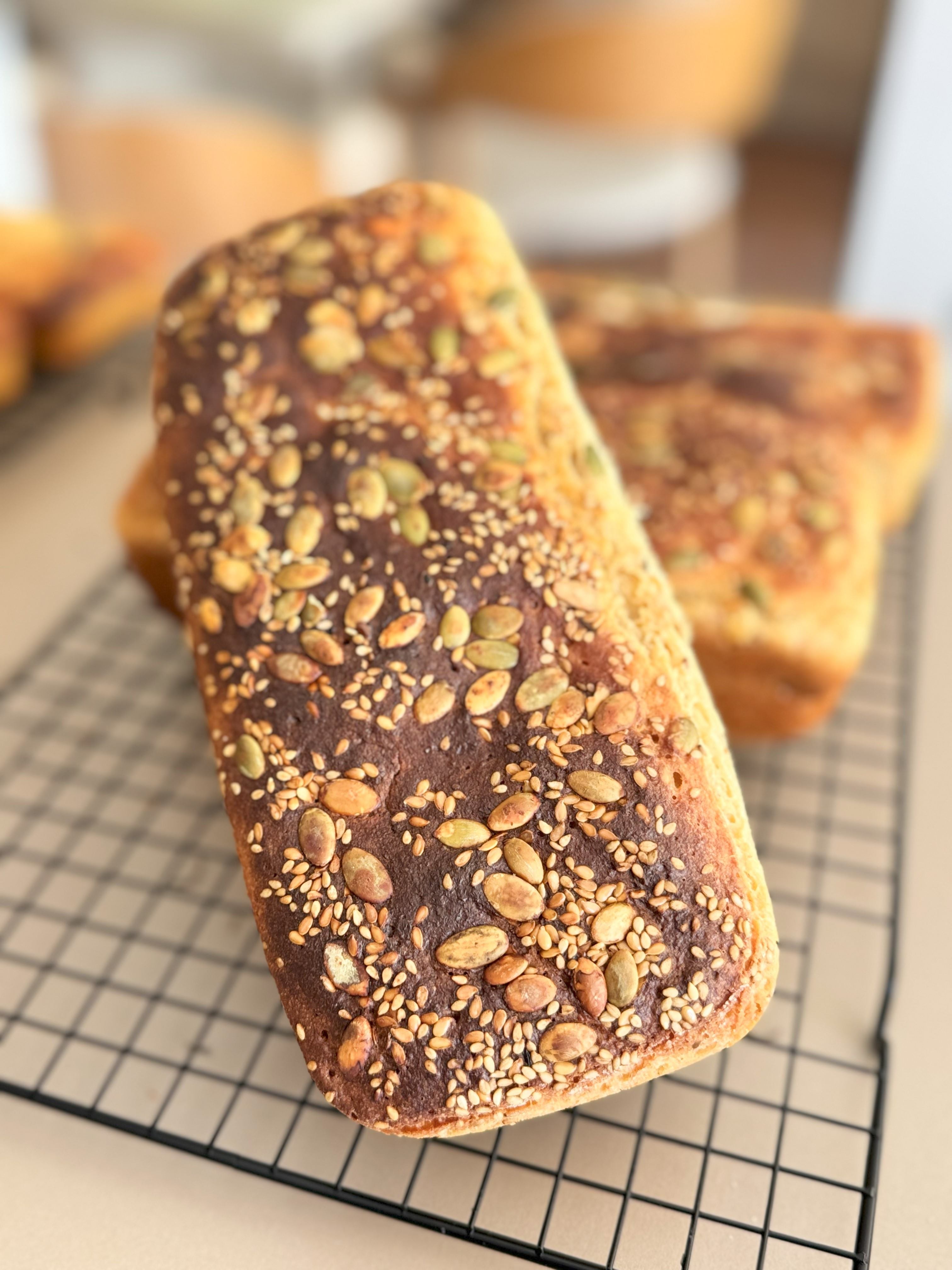 Aveia e Amêndoa com sementes